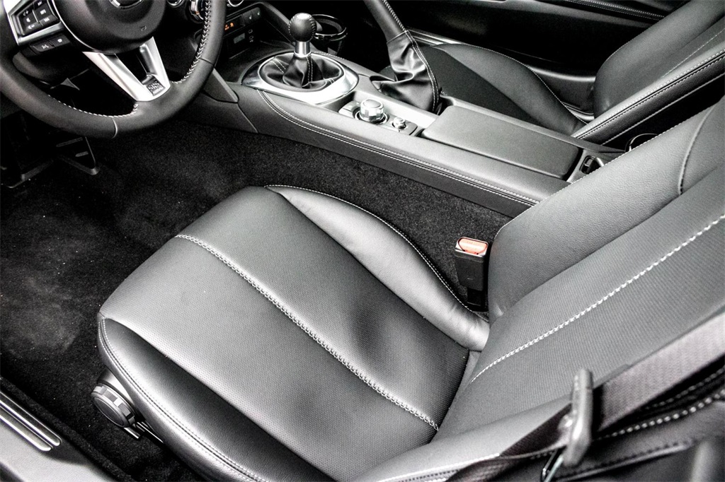 2025 Mazda MX-5 Miata Miata Grand Touring photo 13