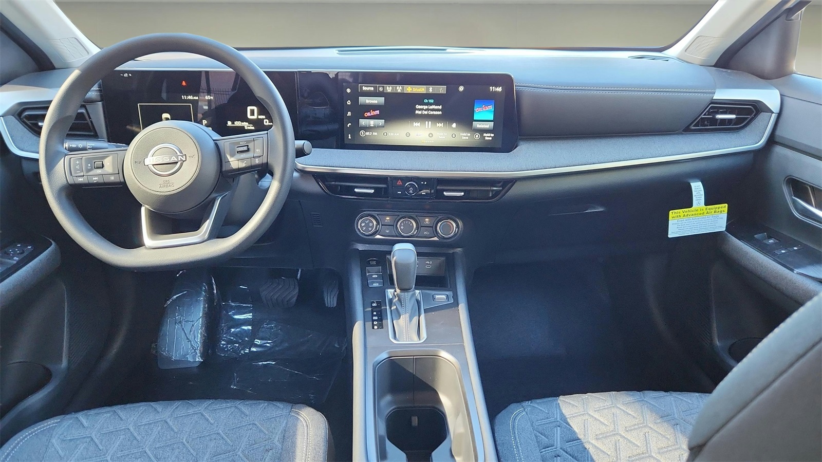 2025 Nissan Kicks SV photo 19
