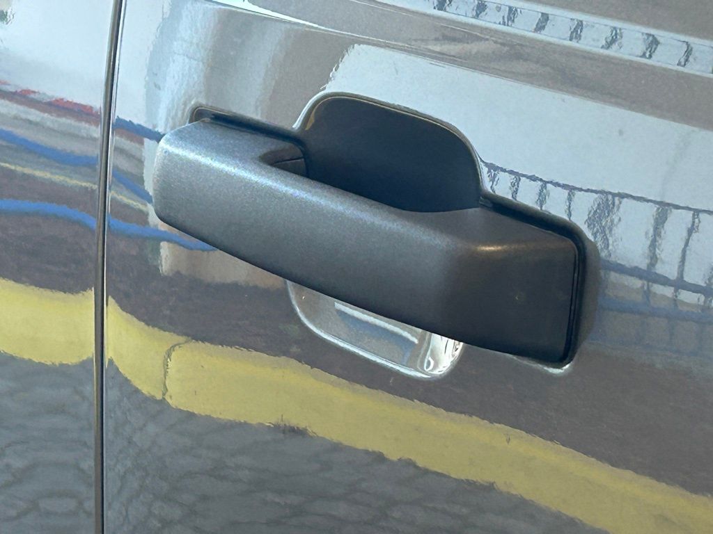2022 Ford Bronco Base Big Bend Black Diamond Outer Banks photo 17
