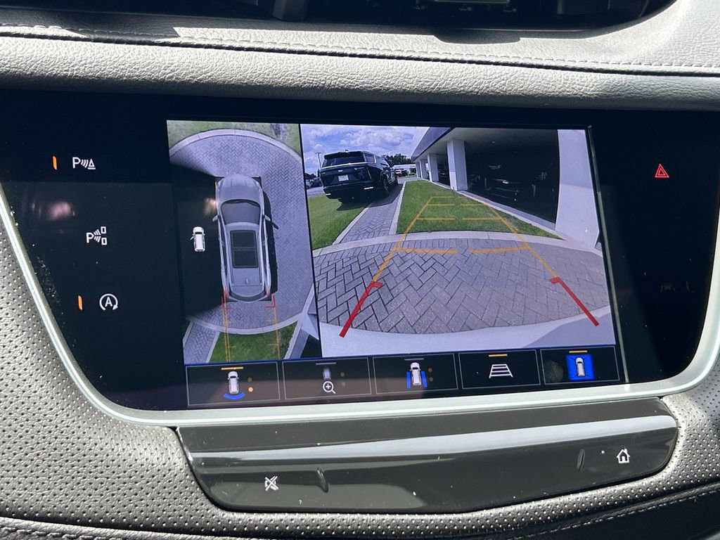 2025 Cadillac XT5 Sport photo 24