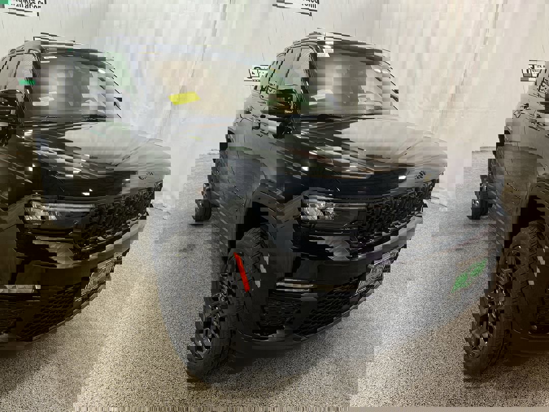 2025 Jeep Grand Cherokee Limited's photo