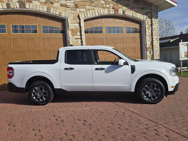 2023 Ford Maverick XLT Lariat photo 2