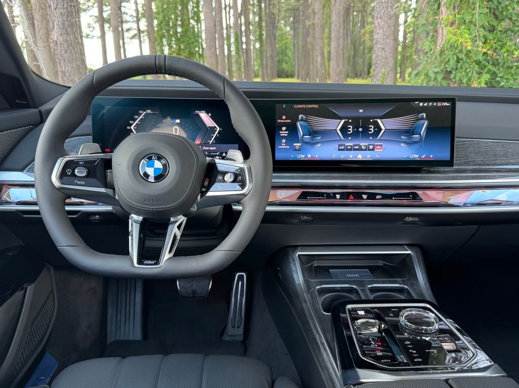 2025 Bmw 760i xDrive photo 3