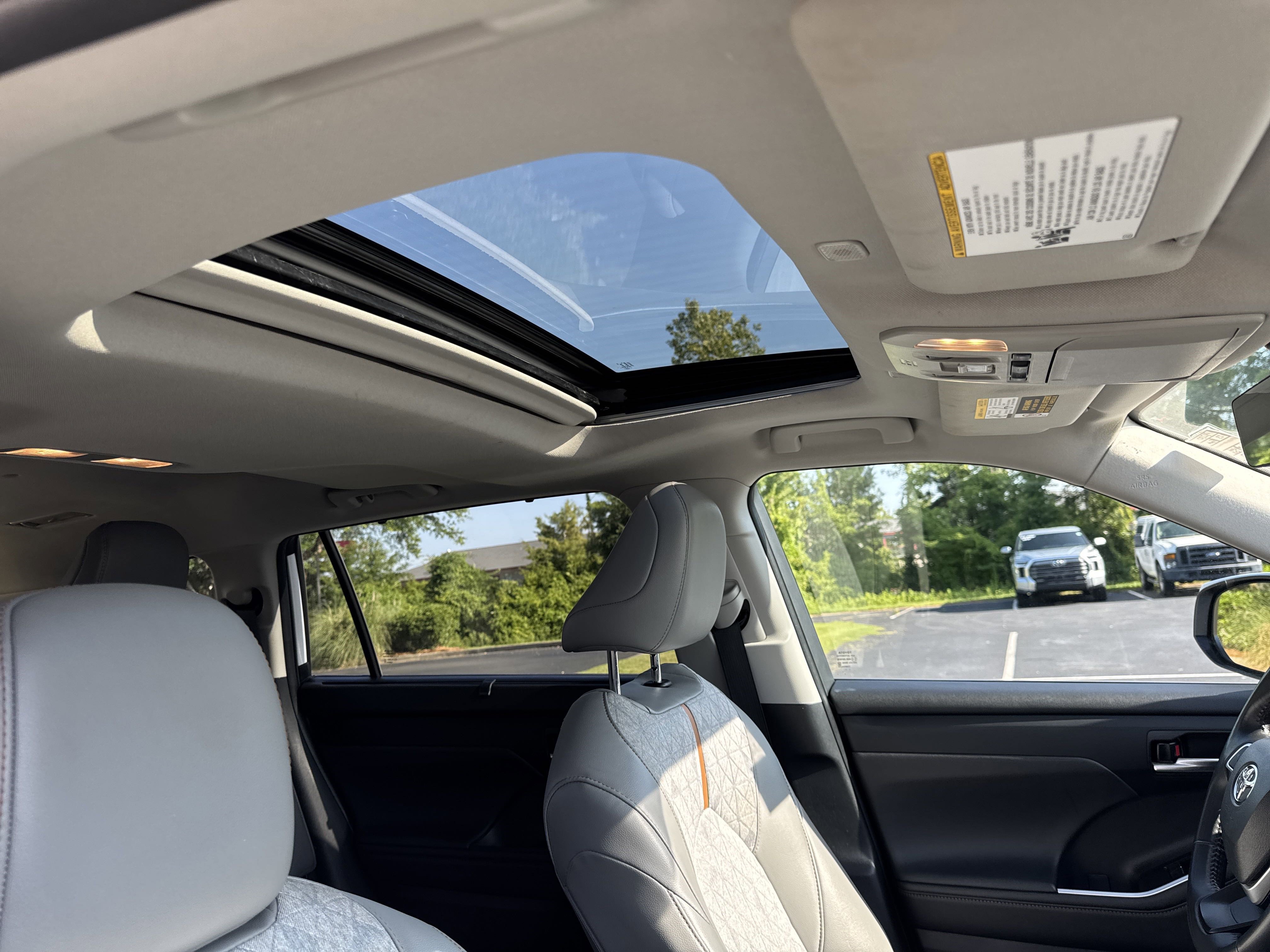 2023 Toyota Highlander Bronze Edition photo 26