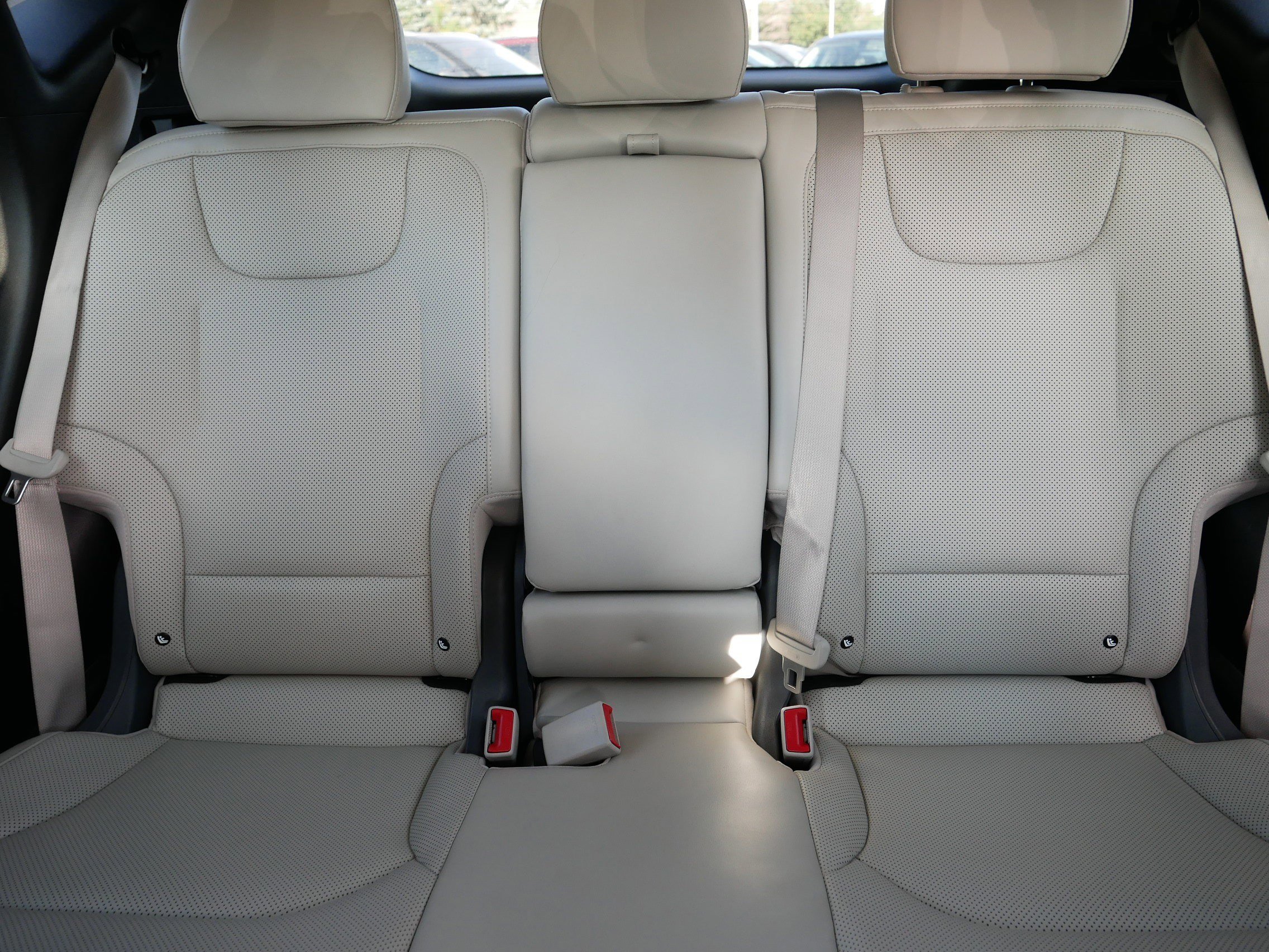 2022 Kia EV6 Wind photo 12