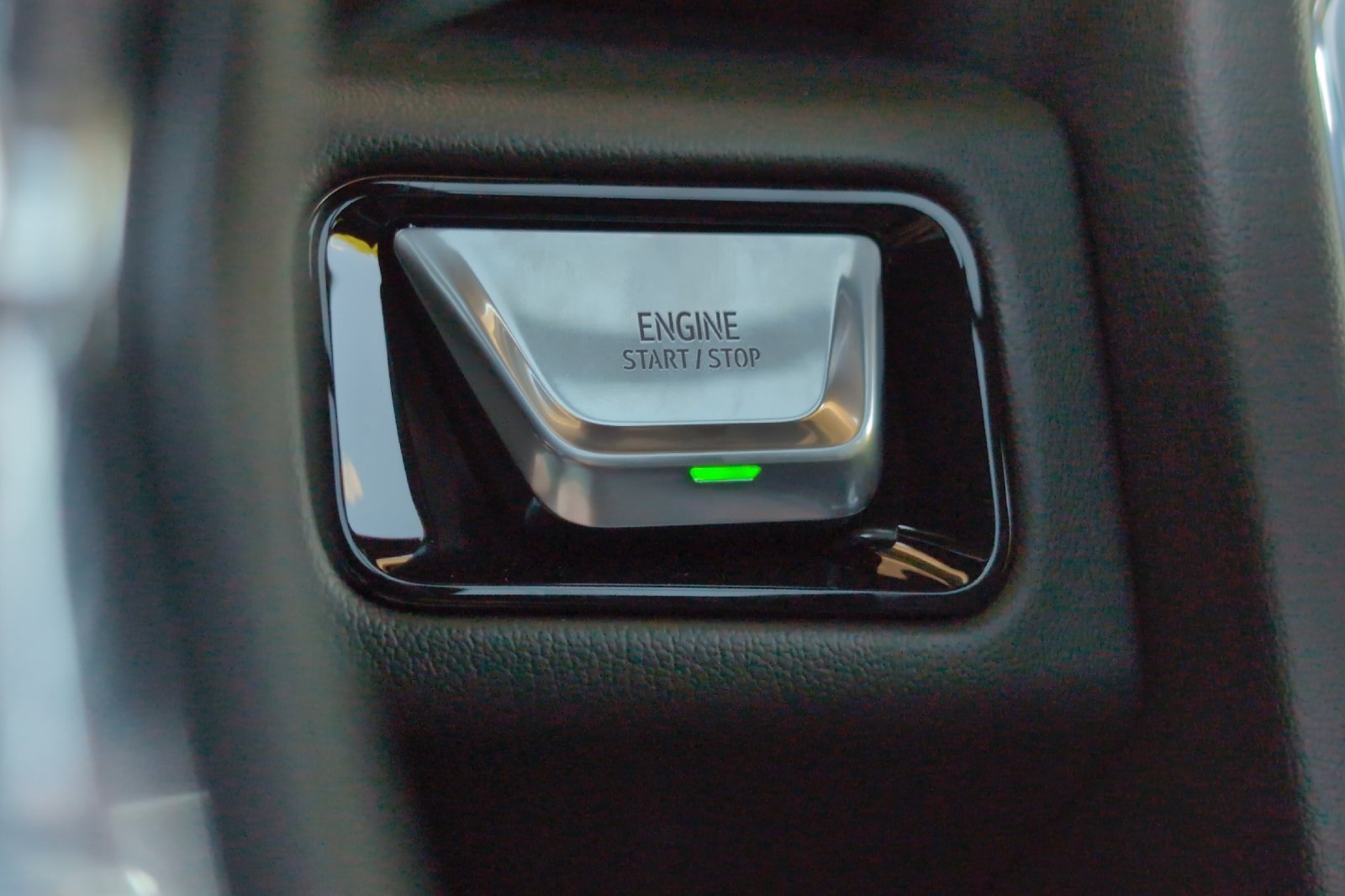 2025 Gmc Yukon Denali photo 21