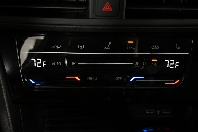 2025 Volkswagen Jetta 1.5T SE photo 13