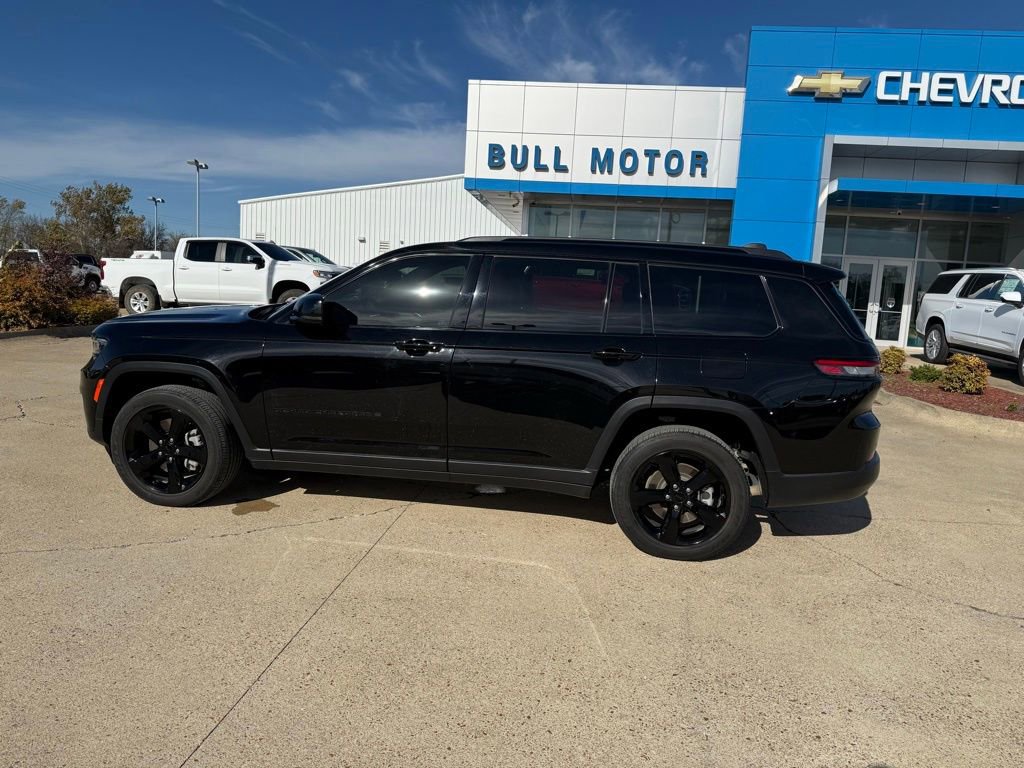 2022 Jeep Grand Cherokee L Altitude