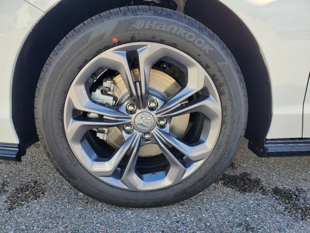 2025 Honda Accord Hybrid EX-L photo 4