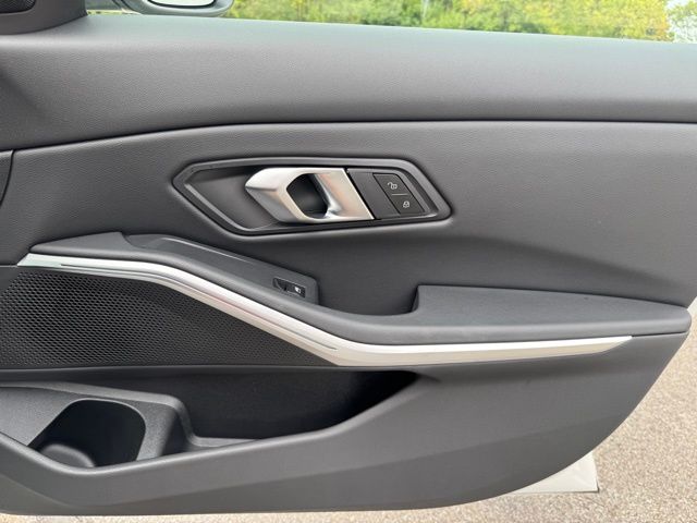 2025 Bmw 330i xDrive photo 24