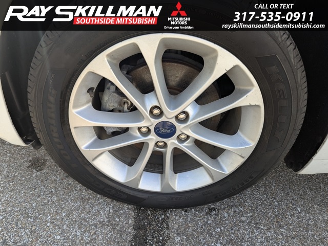 2020 Ford Fusion SE photo 11