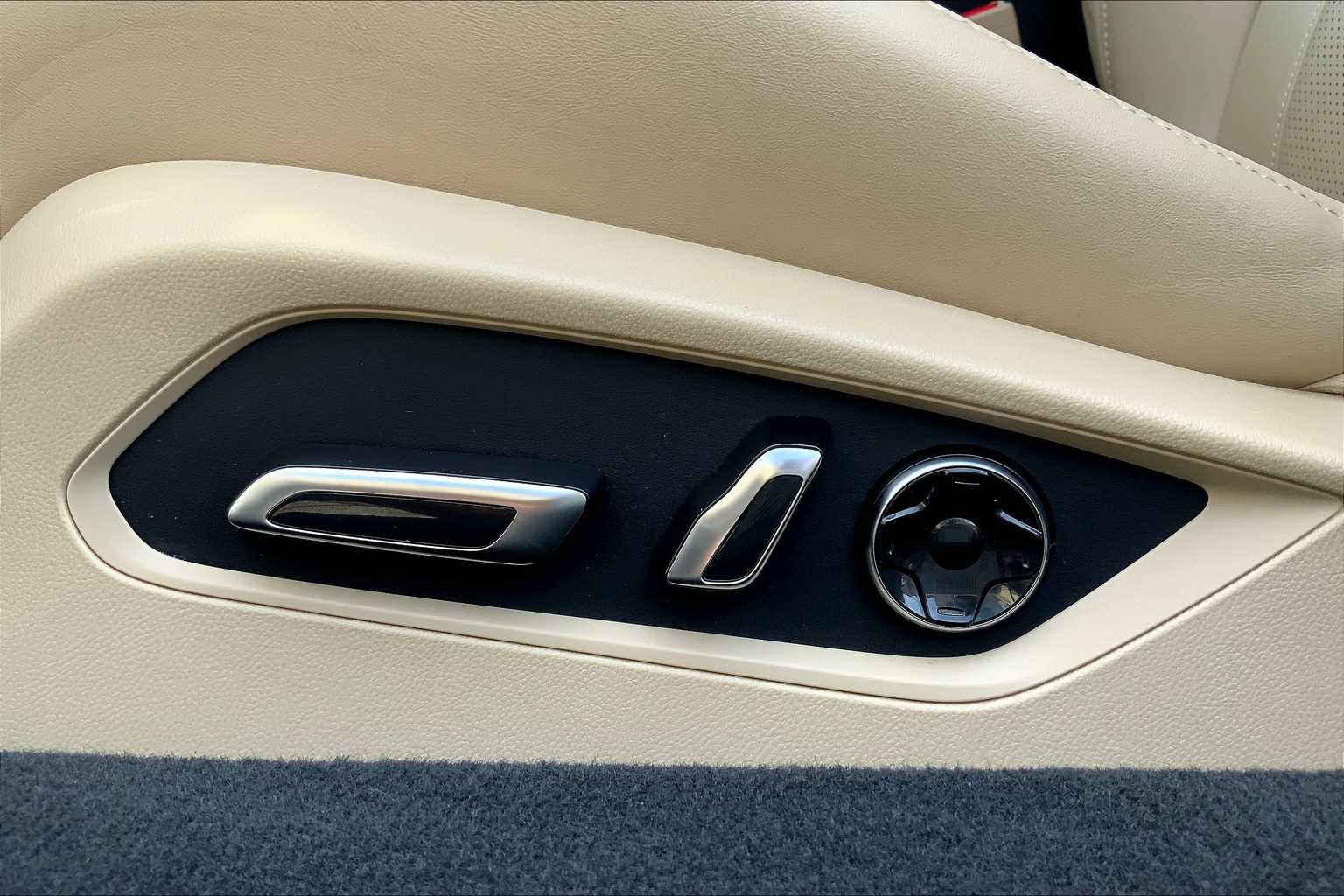 2025 Acura TLX Technology photo 34