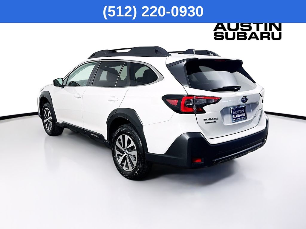2025 Subaru Outback Premium photo 2