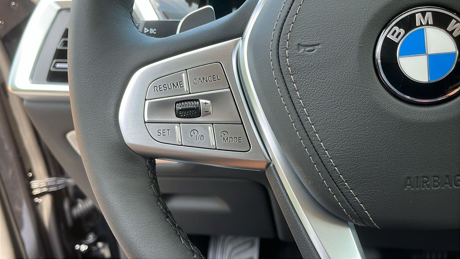 New 2026 Black Sapphire Metallic BMW xDrive40i image 14