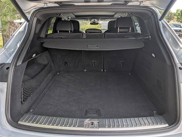 2019 Porsche Cayenne Base photo 4
