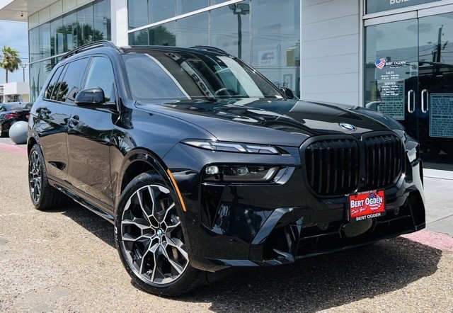 2026 BMW X7