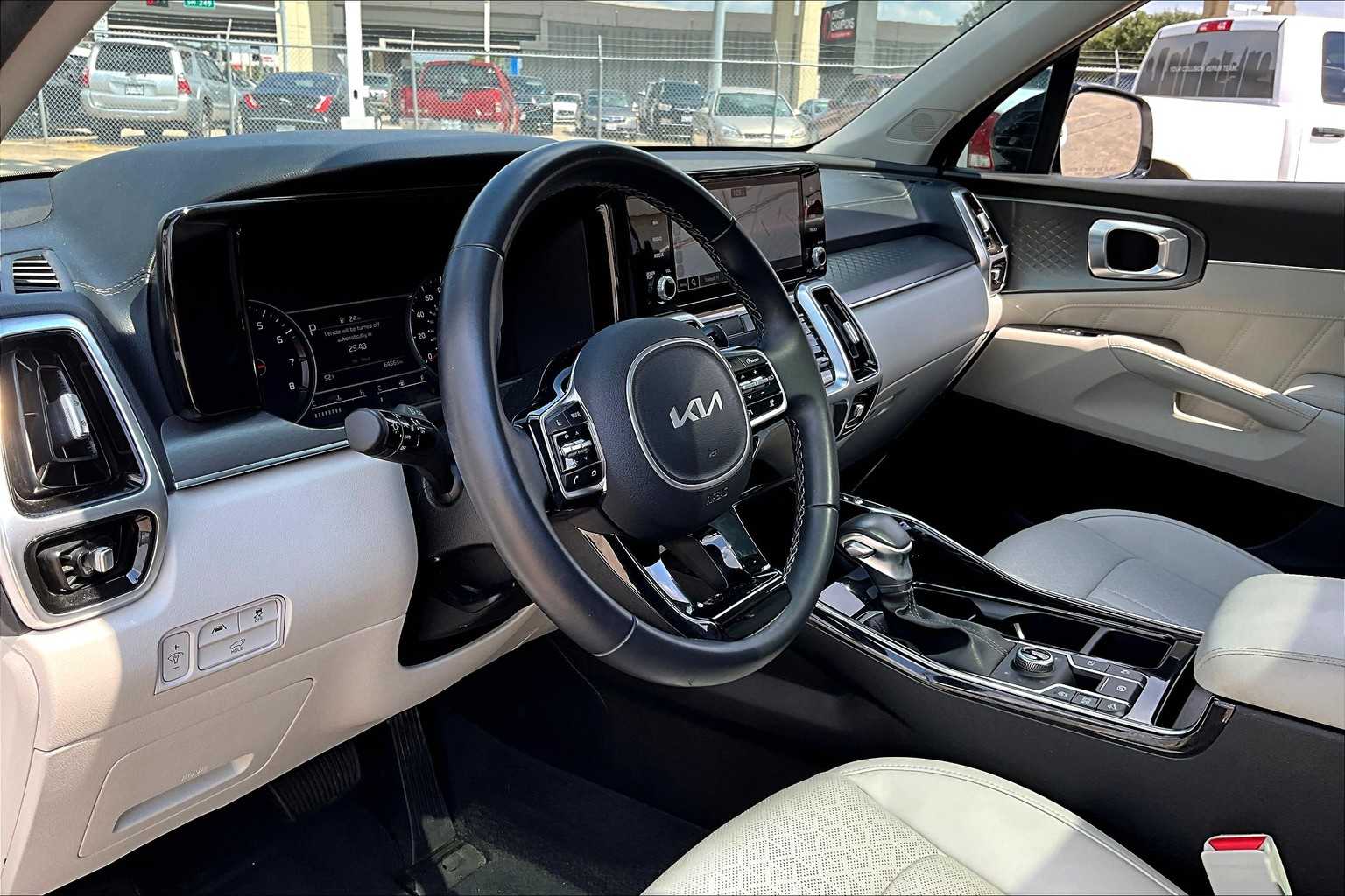 2022 Kia Sorento SX photo 14