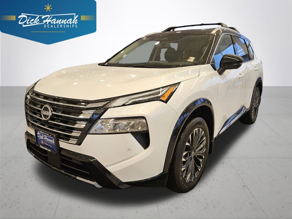 2026 Nissan Rogue Platinum's photo