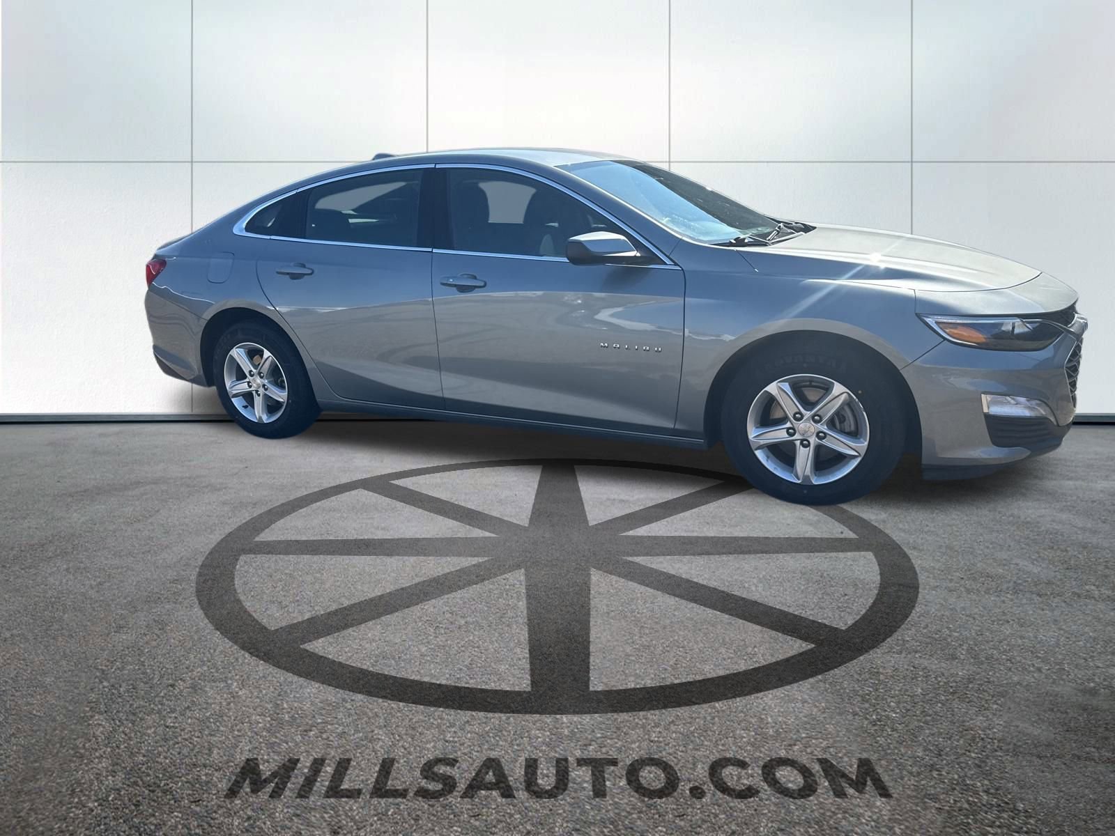 2023 Chevrolet Malibu 1LT photo 4