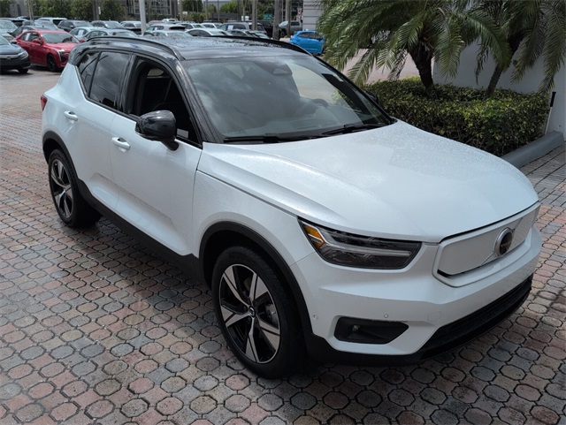 Used 2022 Volvo XC40 Plus with VIN YV4ED3UR9N2691686 for sale in Delray Beach, FL