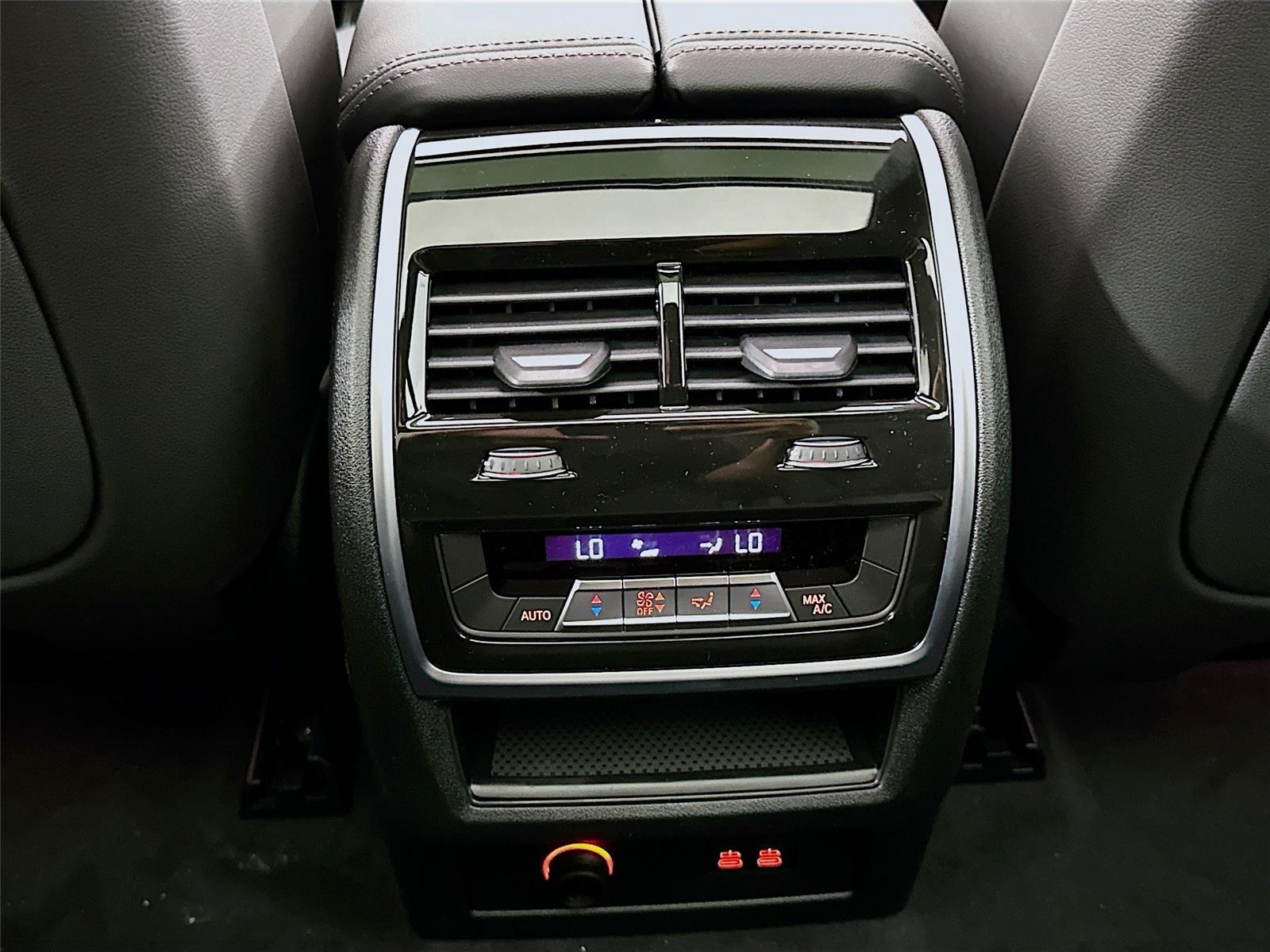 2026 Bmw X7 xDrive40i photo 27
