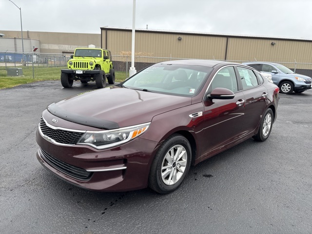 2018 Kia Optima LX photo 4