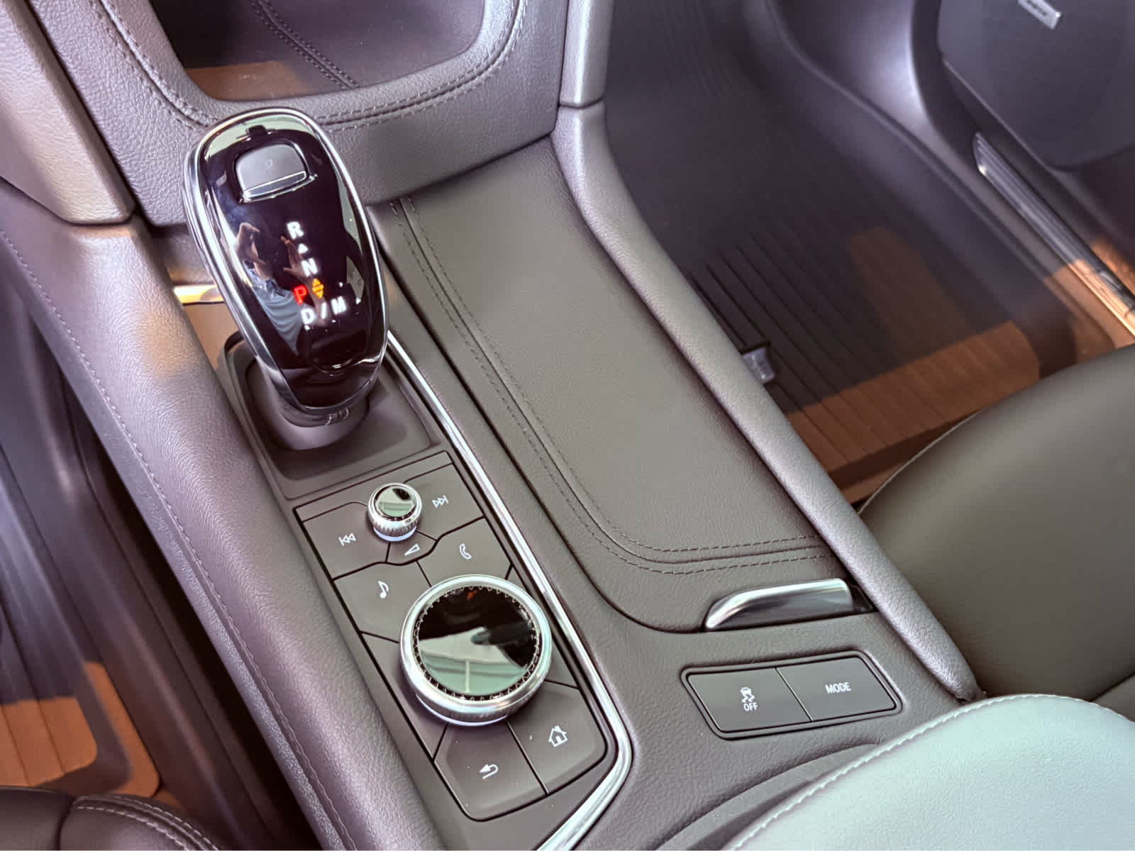 2025 Cadillac XT5 Luxury photo 12