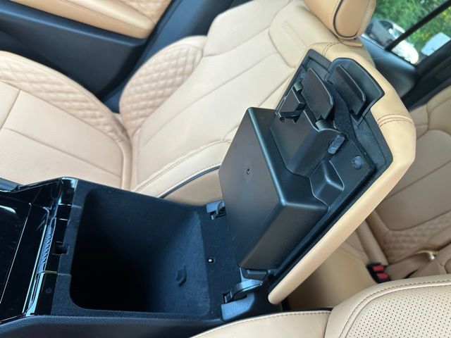 2025 Jeep Grand Cherokee Summit photo 26