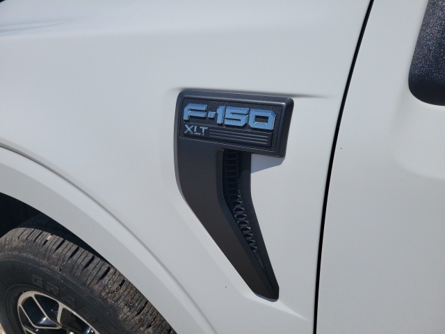 2022 Ford F-150 XLT photo 4