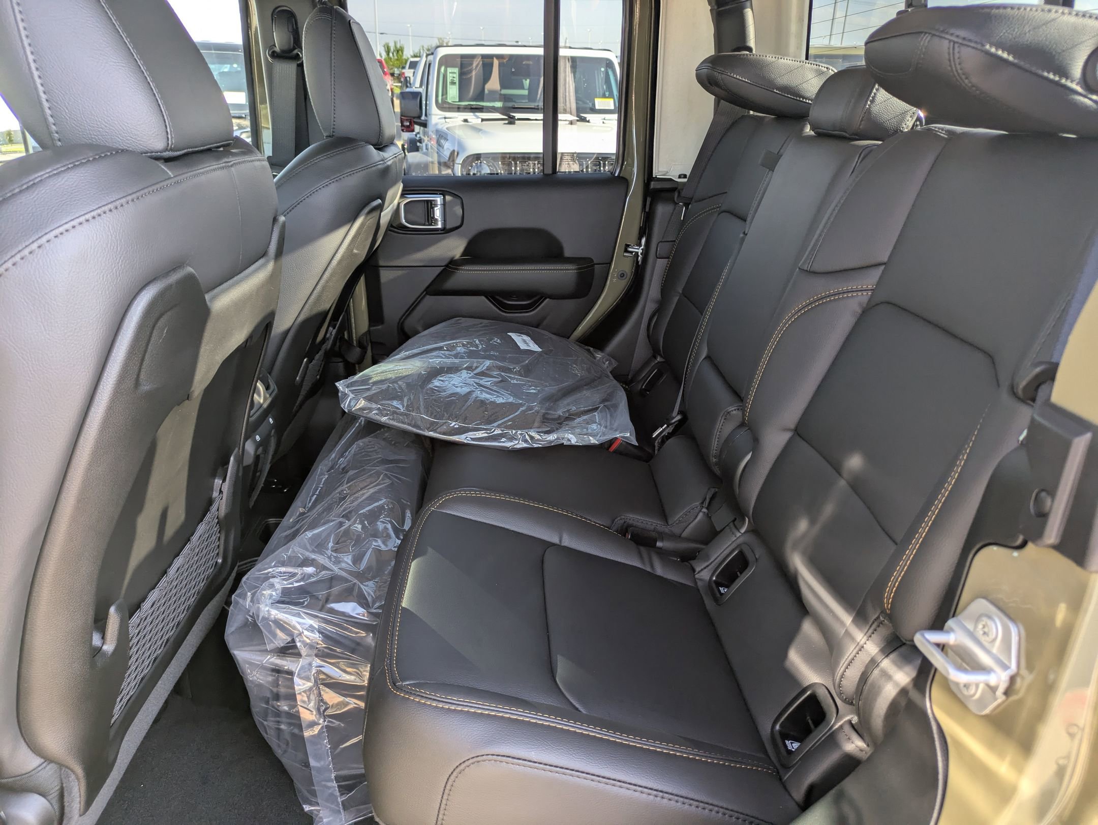 2025 Jeep Gladiator Texas Trail Sport photo 12
