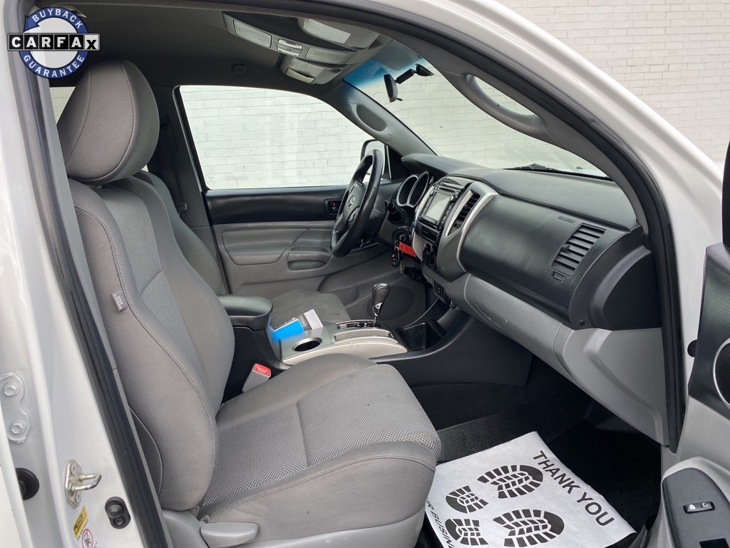 2015 Toyota Tacoma Base photo 11