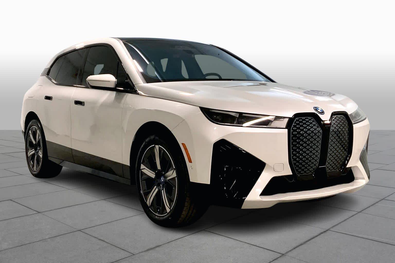 Used 2024 BMW iX Base with VIN WB523CF09RCP50173 for sale in Kansas City