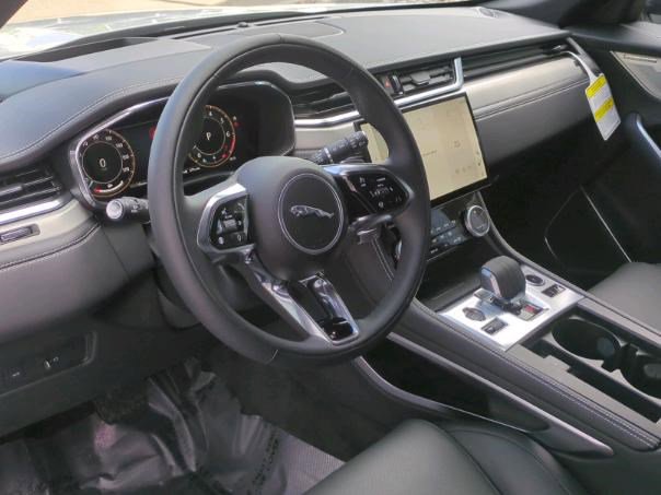 2026 Jaguar F-PACE P400 R-Dynamic S photo 14