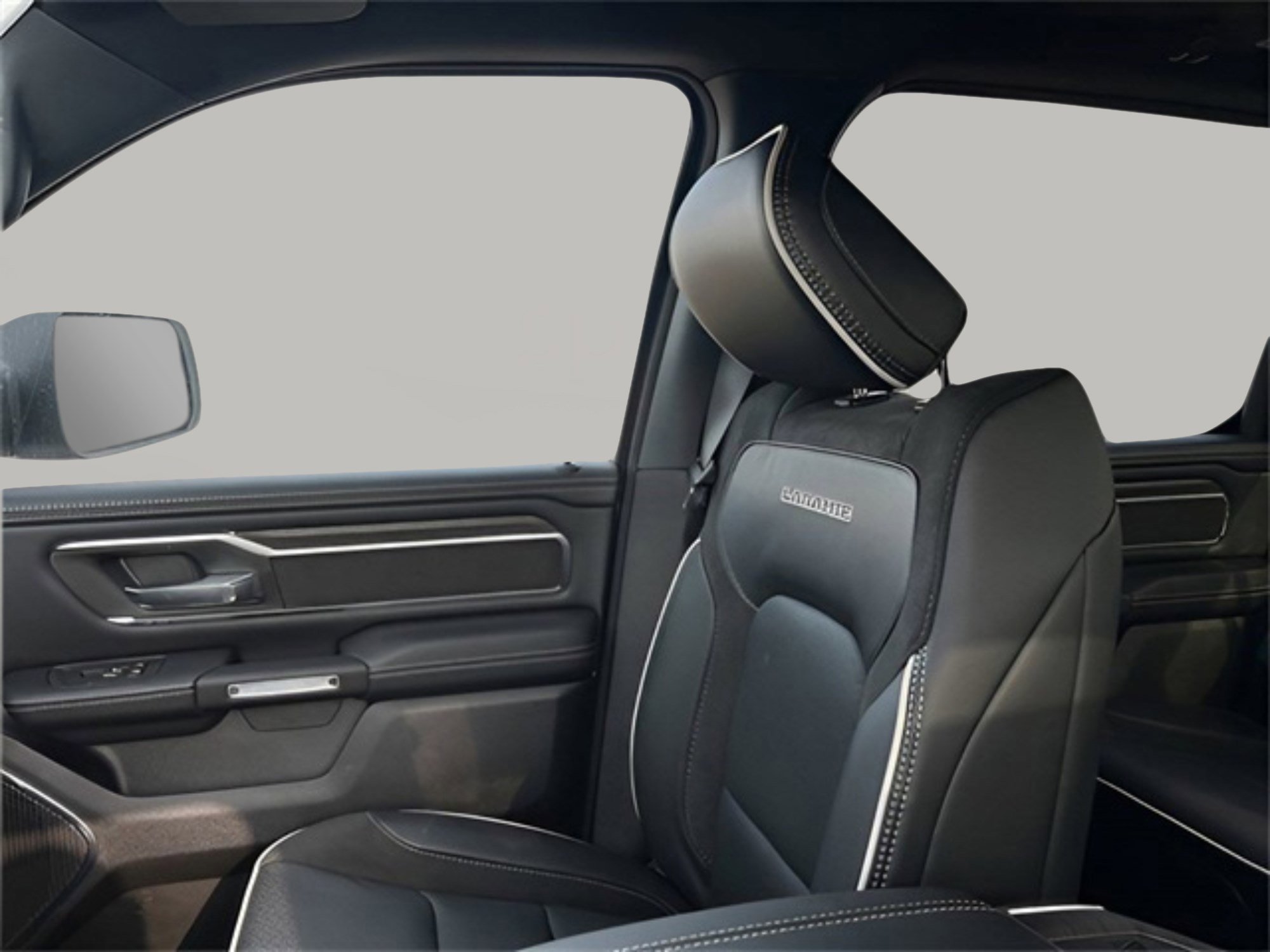 2025 Ram 1500 Laramie photo 14