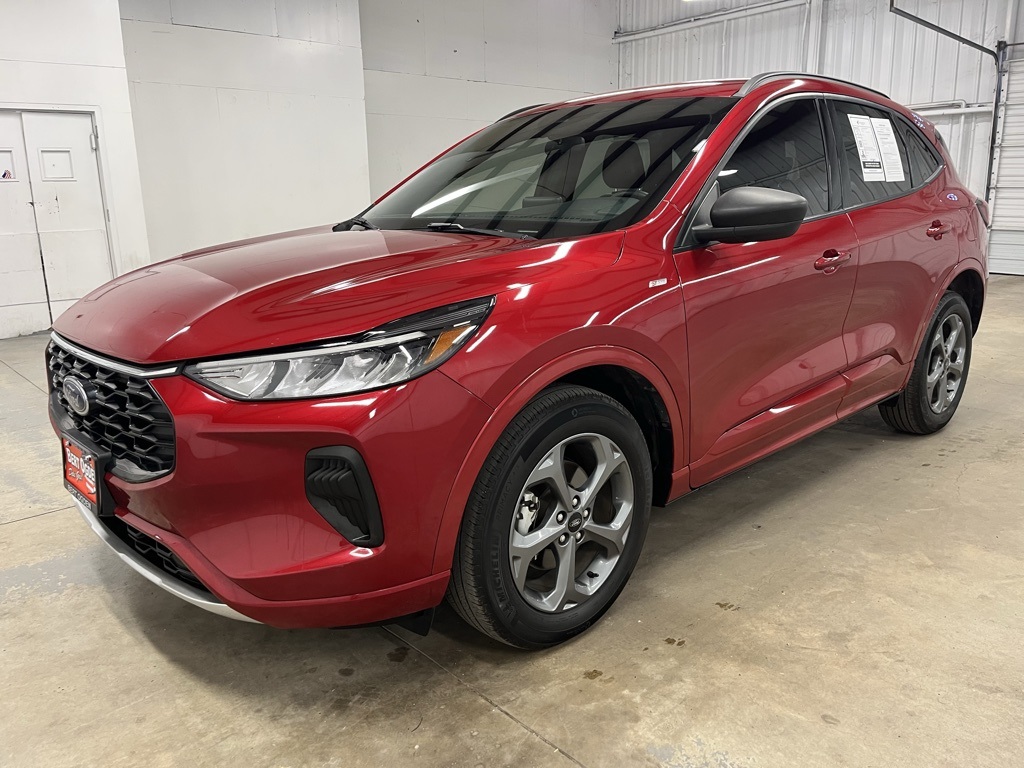 2023 Ford Escape ST-Line photo 3