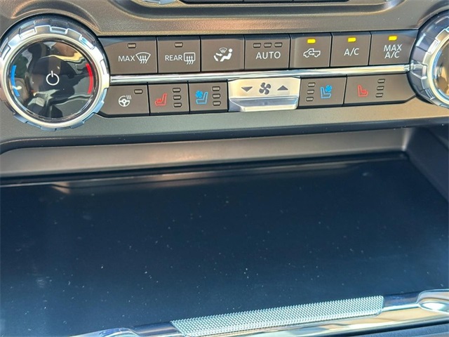 2026 Ford F-250 Lariat photo 15