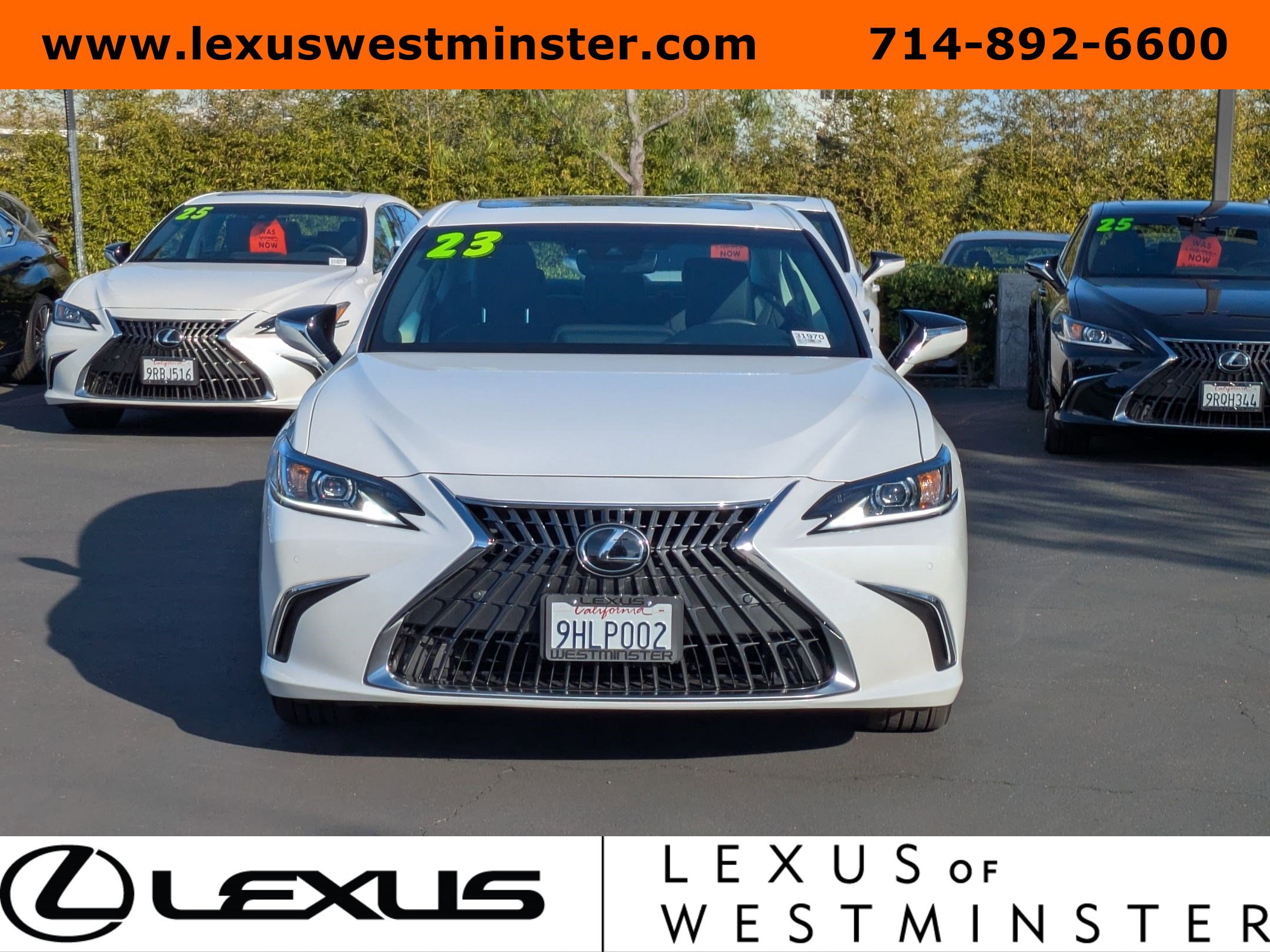 2023 Lexus ES 300h photo 3