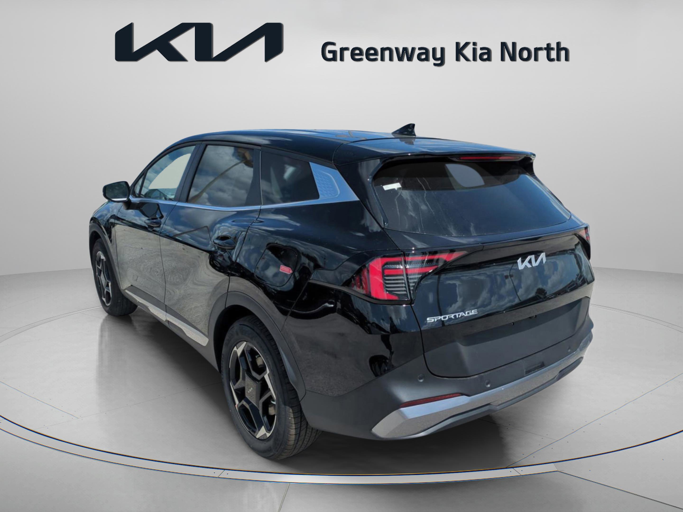 2026 Kia Sportage EX photo 3