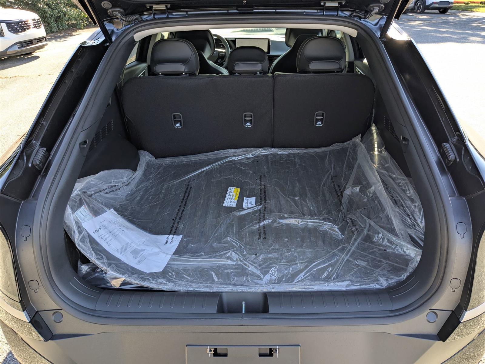 2025 Kia EV6 Light photo 31