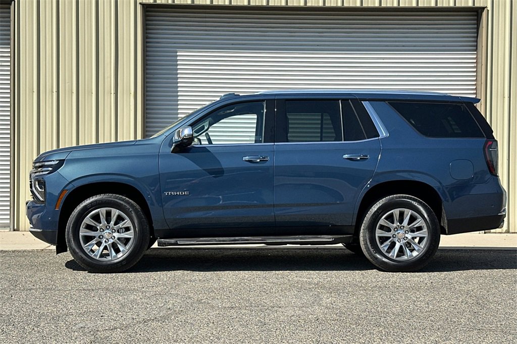 2025 Chevrolet Tahoe Premier photo 3