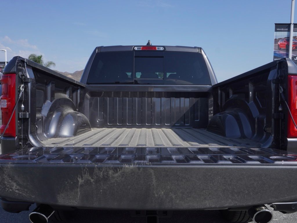 New 2026 Granite Crystal Metallic Clear-Coat Exterior Paint RAM Big Horn Sport Appearance Edition image 5