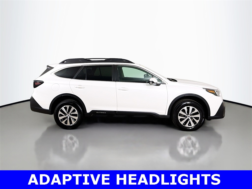 2022 Subaru Outback Premium photo 3