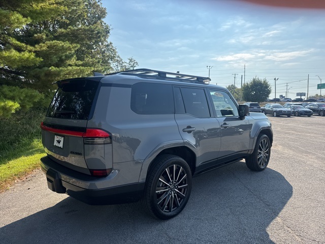 2024 Lexus GX 550 Luxury photo 32