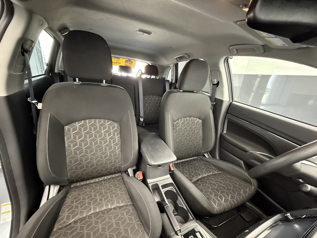 2024 Mitsubishi Outlander Sport ES photo 63