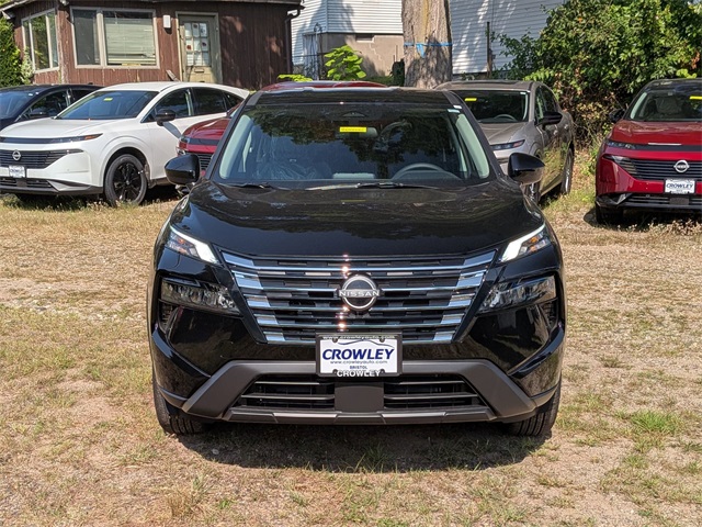 2026 Nissan Rogue SV photo 5