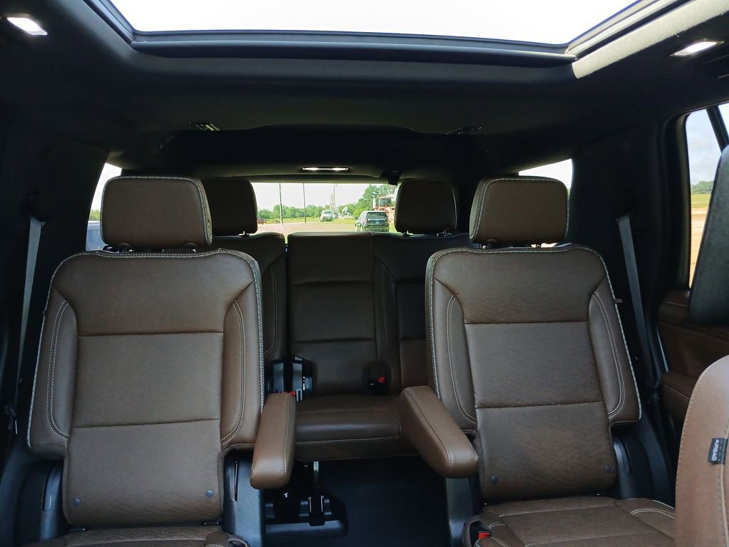 2023 Chevrolet Tahoe High Country photo 21