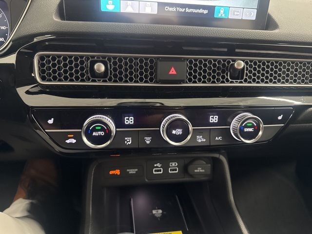 2023 Honda Civic Touring photo 31