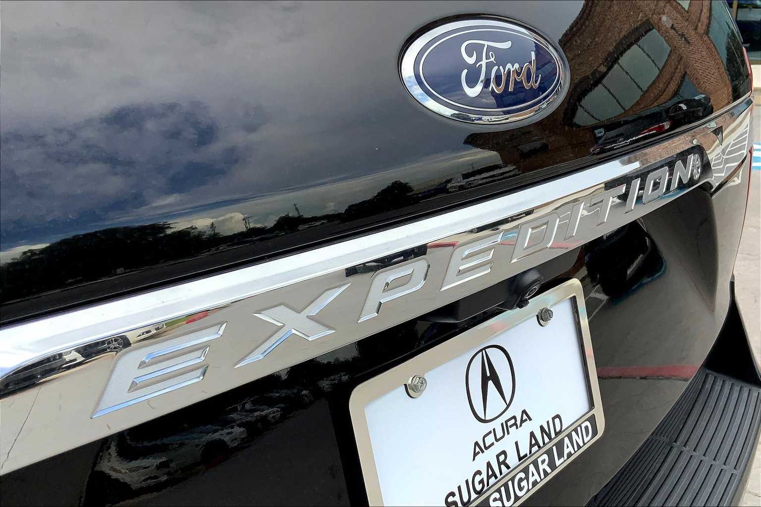2021 Ford Expedition XLT photo 35