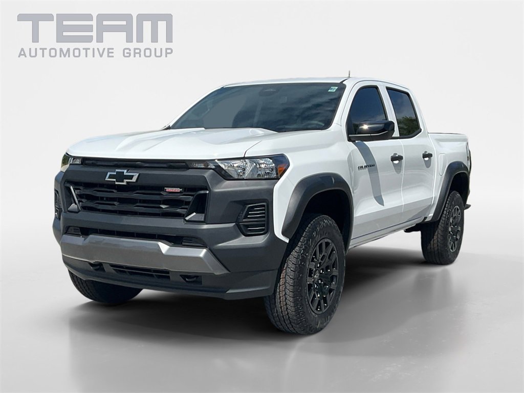 2026 Chevrolet Colorado Trail Boss photo 3