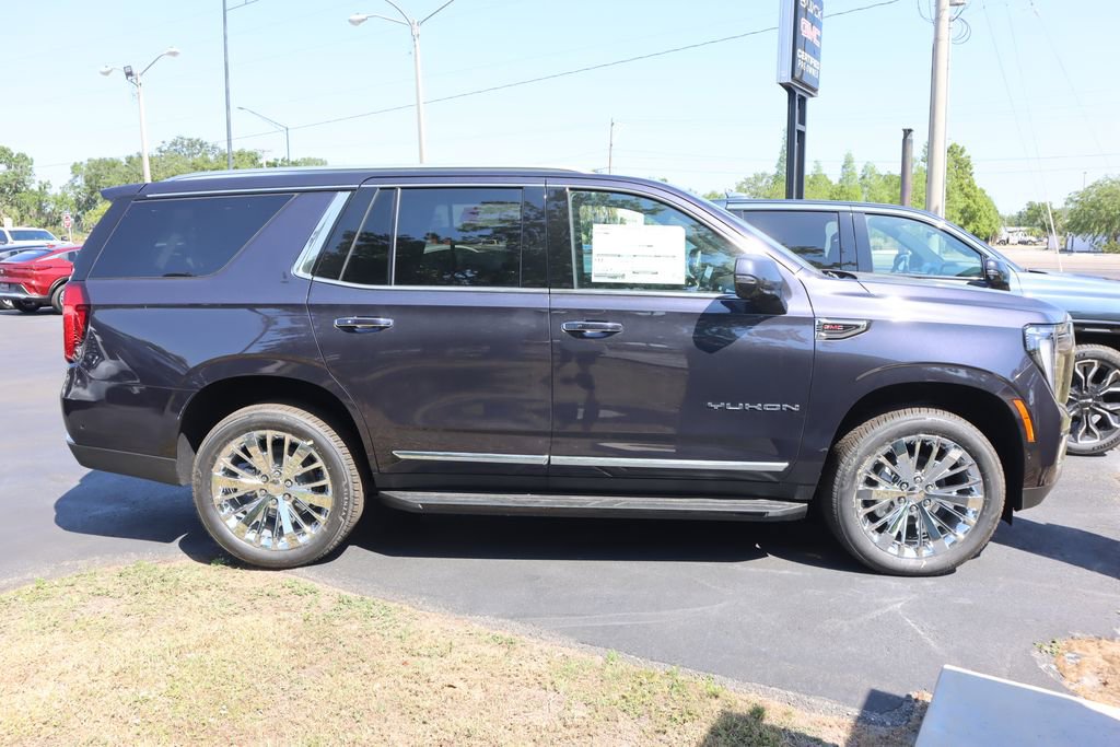 New 2025 Titanium Rush Metallic GMC Elevation image 3